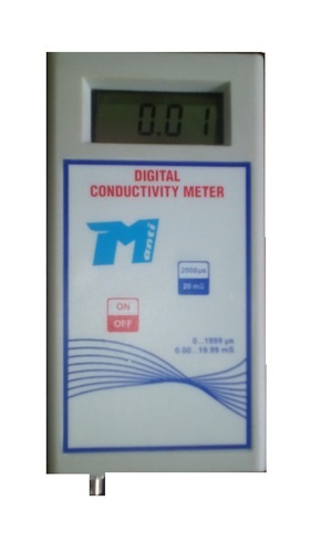 manti-portable-conductivity-meter-for-laboratory-model-name-number-mt-115