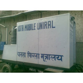 mobile-urinal-van