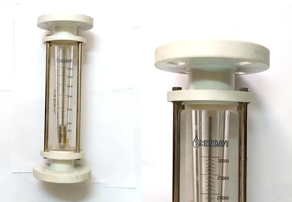 neeravi-flange-type-acrylic-body-rotameter