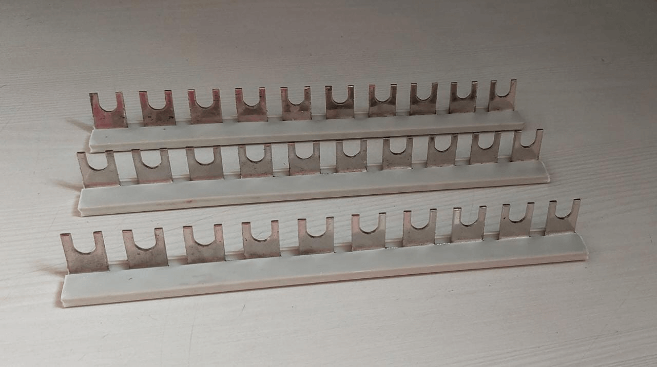 selvo-10-way-mcb-fork-type-copper-busbar-with-pvc-shell-forkan4-pack-of-6