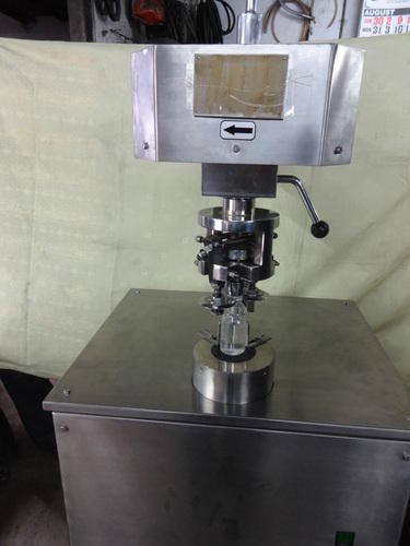 semi-automatic-single-head-ropp-cap-sealing-machine