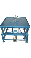 vibrating-table-with-table-top-is-65cm-x-65cm