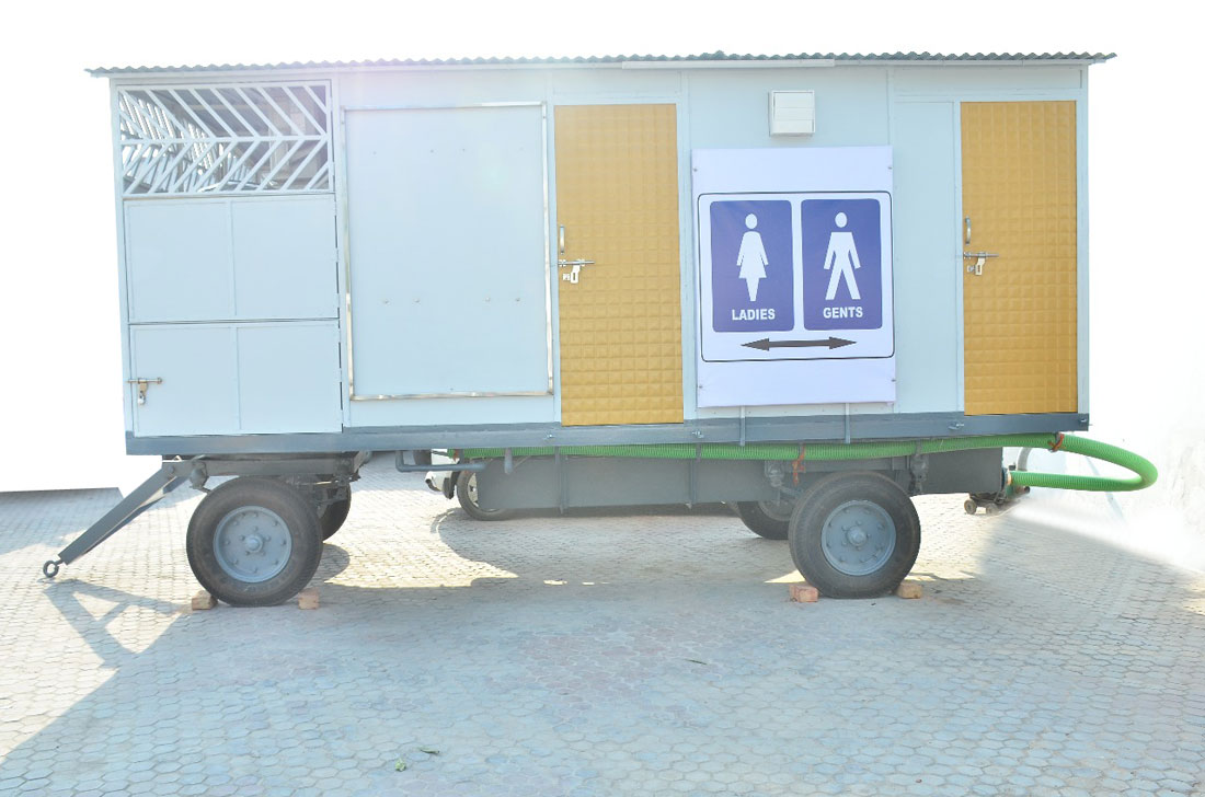 vip-mobile-toilet-van
